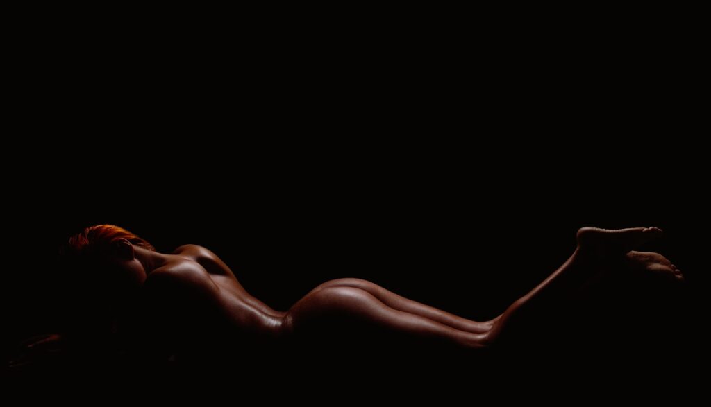 Elysium naked Lady in Black